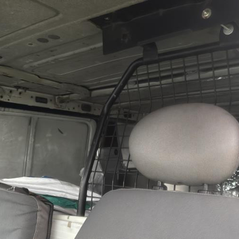 Custode avant droit (porte) RENAULT MASTER 2 Photo n°15