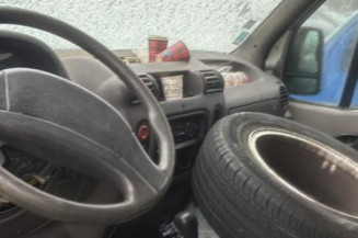 Custode avant droit (porte) RENAULT MASTER 2