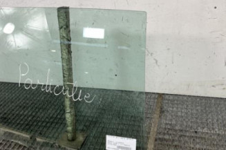 Vitre arriere droit RENAULT MODUS