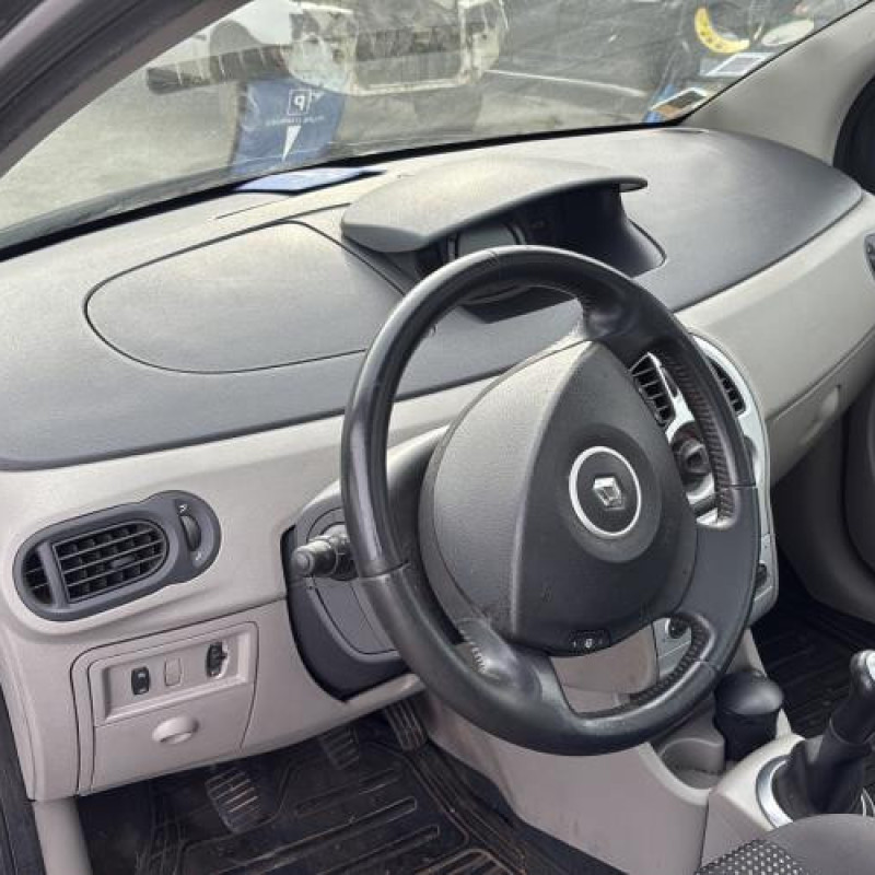 Plage arriere RENAULT MODUS Photo n°17