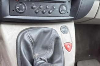 Bras essuie glace avant gauche RENAULT SCENIC 2