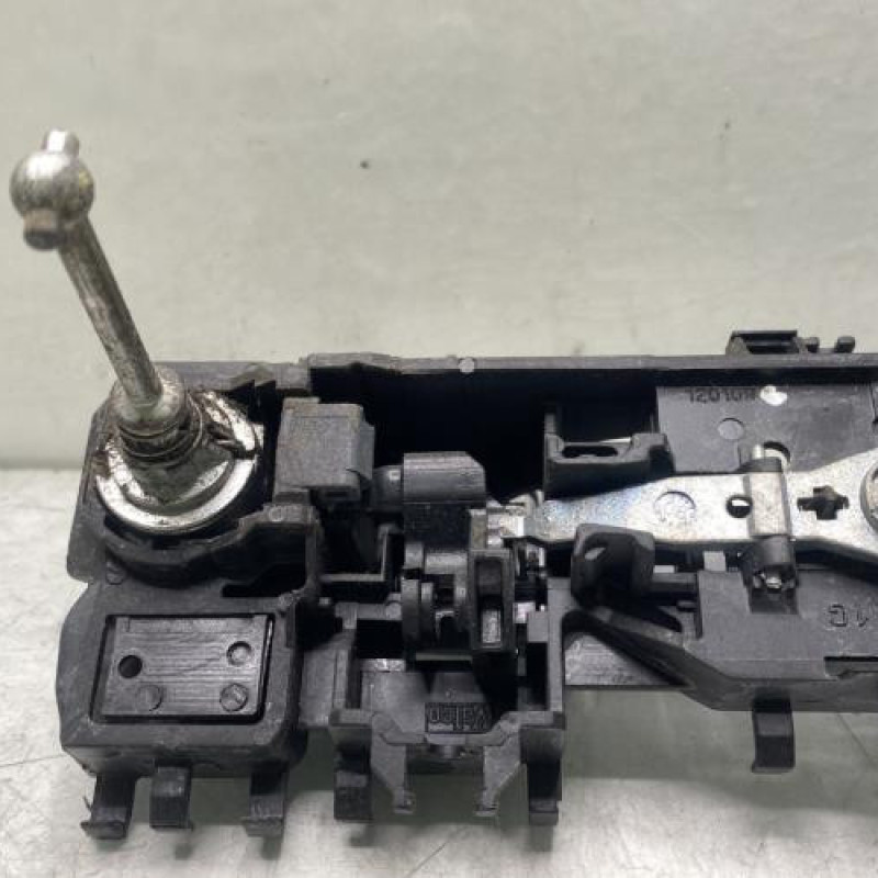 Poignee porte avant gauche RENAULT SCENIC 2 Photo n°4