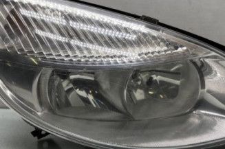 Optique avant principal droit (feux)(phare) RENAULT SCENIC 2 Photo n°1