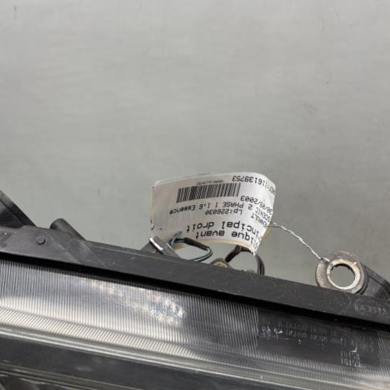 Optique avant principal droit (feux)(phare) RENAULT SCENIC 2 Photo n°2