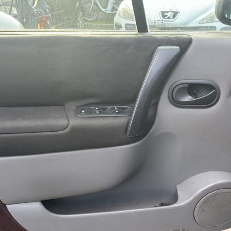 Optique avant principal droit (feux)(phare) RENAULT SCENIC 2 Photo n°13