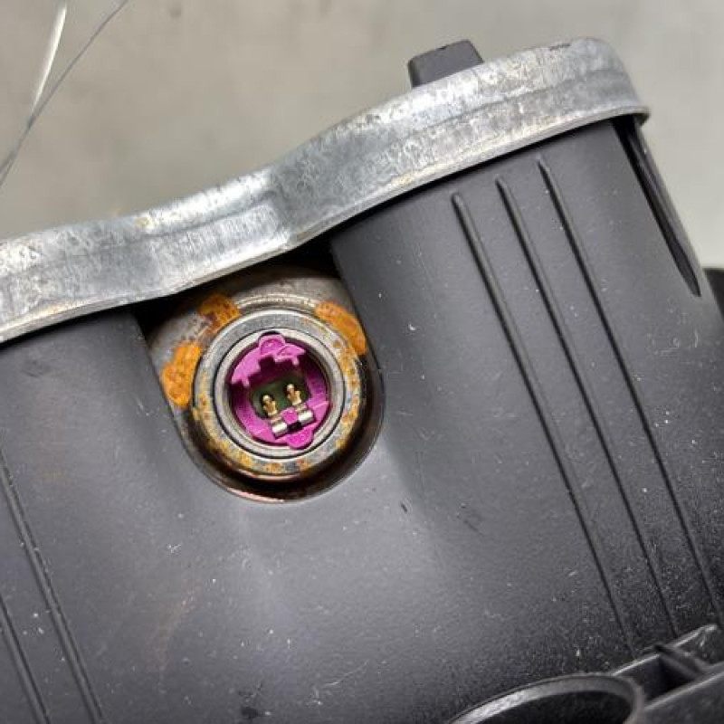 Air bag conducteur RENAULT CLIO 3 Photo n°4