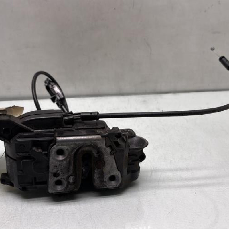 Serrure avant gauche RENAULT CLIO 3 Photo n°1