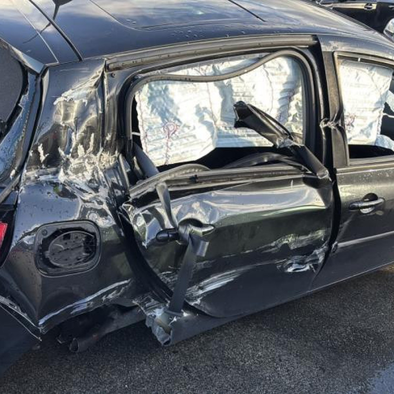 Serrure avant gauche RENAULT CLIO 3 Photo n°13