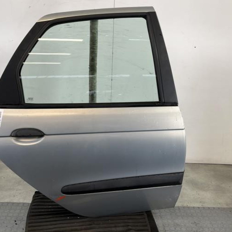 Porte arriere droit RENAULT SCENIC 1 Photo n°1
