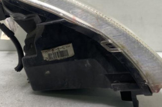 Optique avant principal gauche (feux)(phare) CITROEN C2