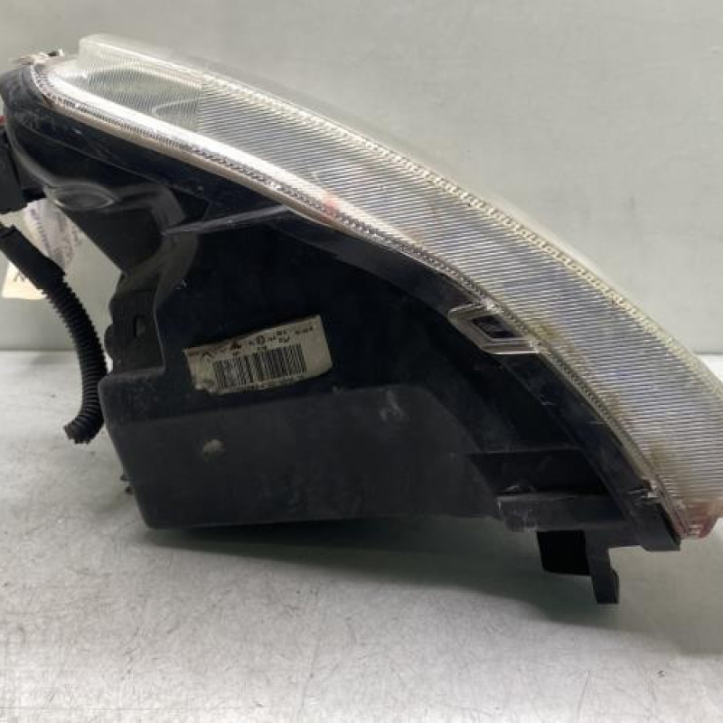 Optique avant principal gauche (feux)(phare) CITROEN C2 Photo n°4