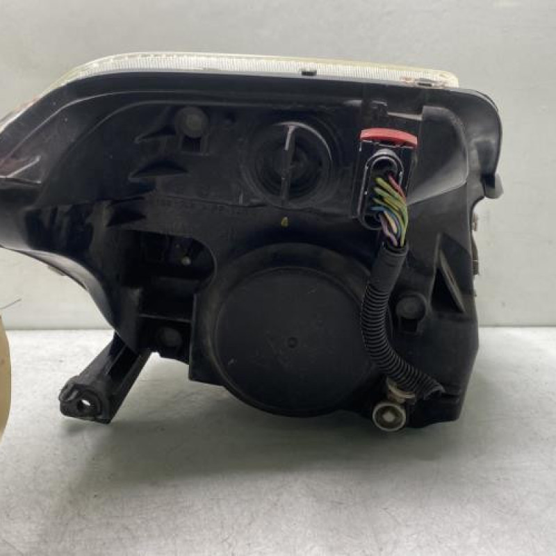 Optique avant principal gauche (feux)(phare) CITROEN C2 Photo n°5