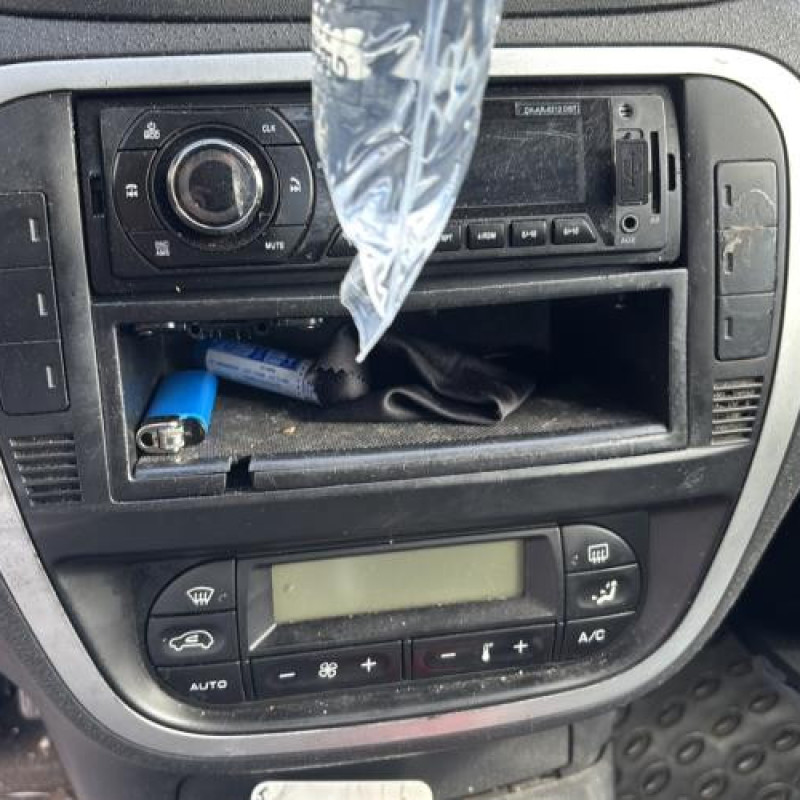 Optique avant principal gauche (feux)(phare) CITROEN C2 Photo n°19