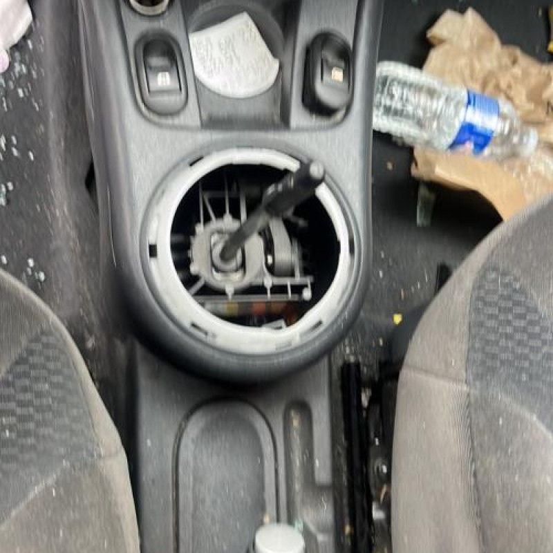 Feu arriere principal droit (feux) CITROEN C3 1 Photo n°4