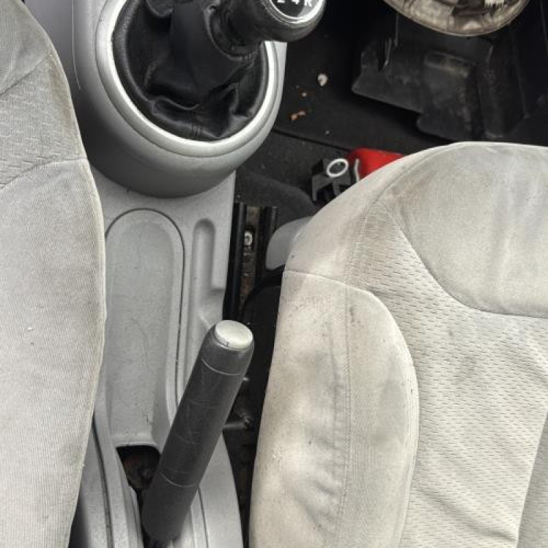 Feu arriere principal droit (feux) CITROEN C3 1 Photo n°19