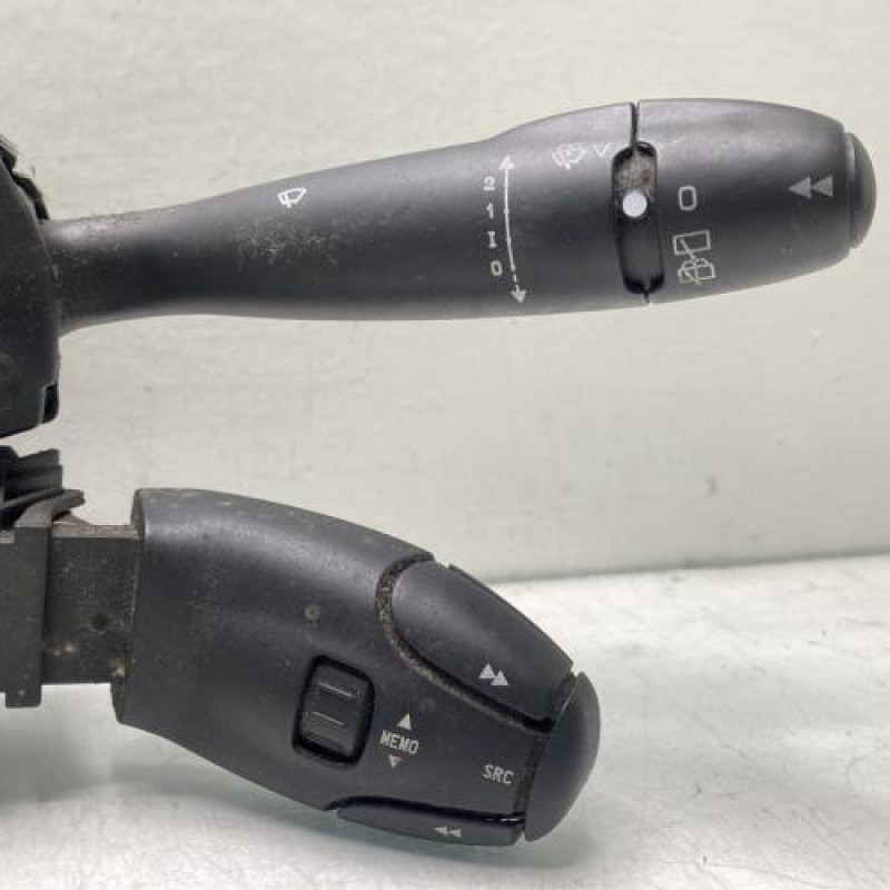 Com (Bloc Contacteur Tournant+Commodo Essuie Glace+Commodo Phare) CITROEN C3 1 Photo n°2