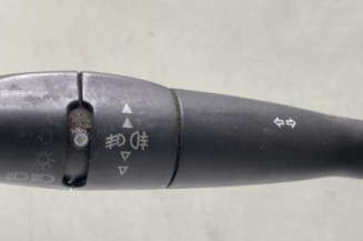 Com (Bloc Contacteur Tournant+Commodo Essuie Glace+Commodo Phare) CITROEN C3 1