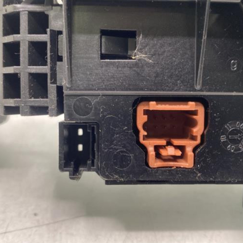 Com (Bloc Contacteur Tournant+Commodo Essuie Glace+Commodo Phare) CITROEN C3 1 Photo n°7