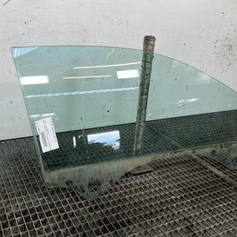 Vitre avant droit AUDI A3 2 Photo n°3