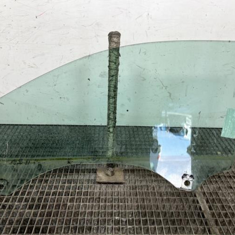 Vitre avant droit AUDI A3 2 Photo n°4