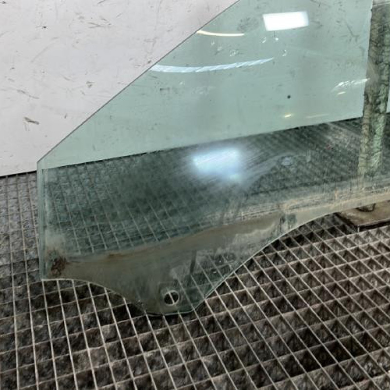 Vitre avant gauche AUDI A3 2 Photo n°2