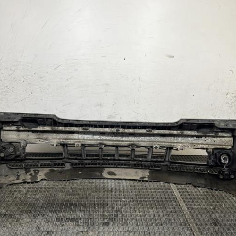 Pare choc avant AUDI A4 1 Photo n°4