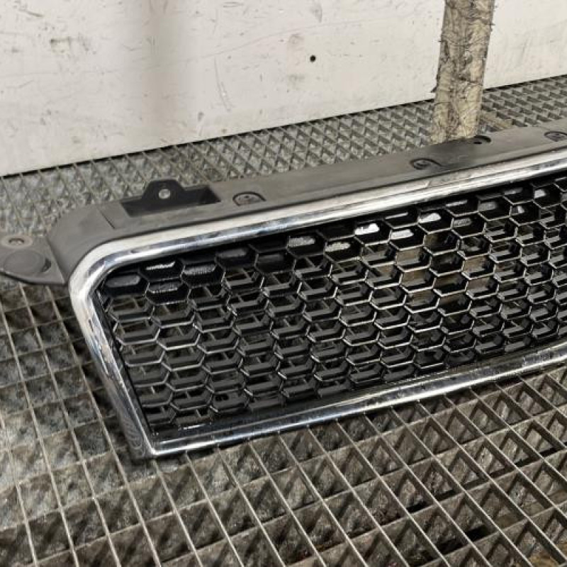 Calandre CHEVROLET AVEO 1 Photo n°2