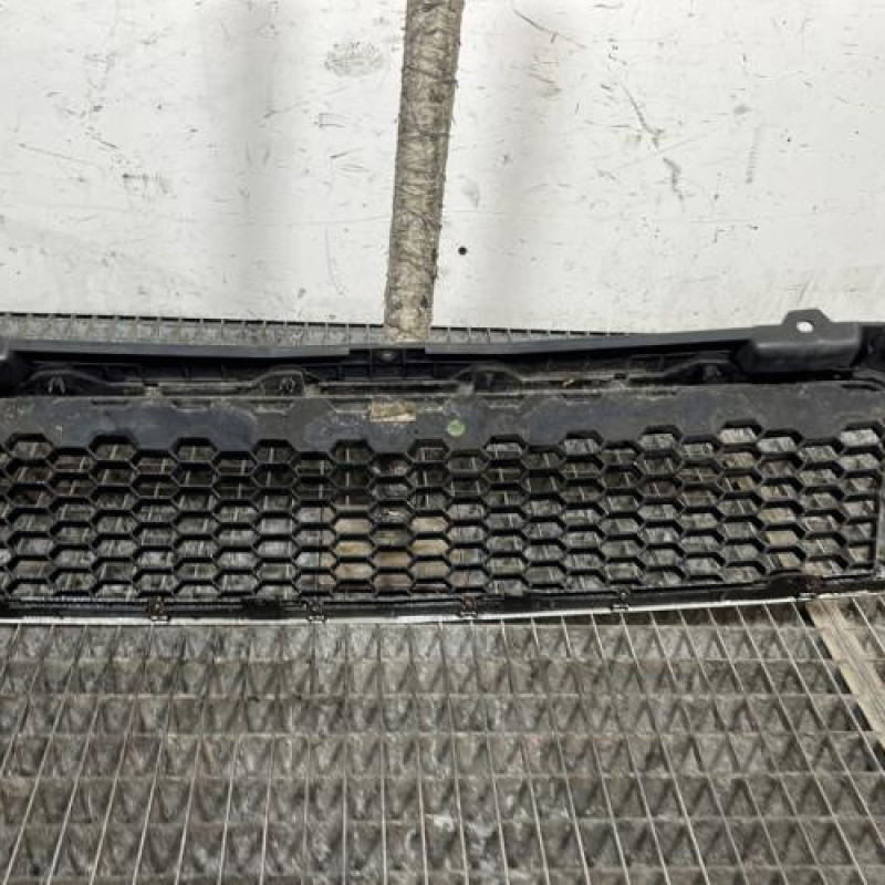 Calandre CHEVROLET AVEO 1 Photo n°4