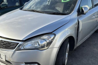 Anti brouillard gauche (feux) KIA CEE-D 1 SPORT WAGON