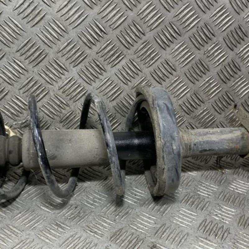 Amortisseur avant gauche RENAULT CLIO 2 Photo n°1