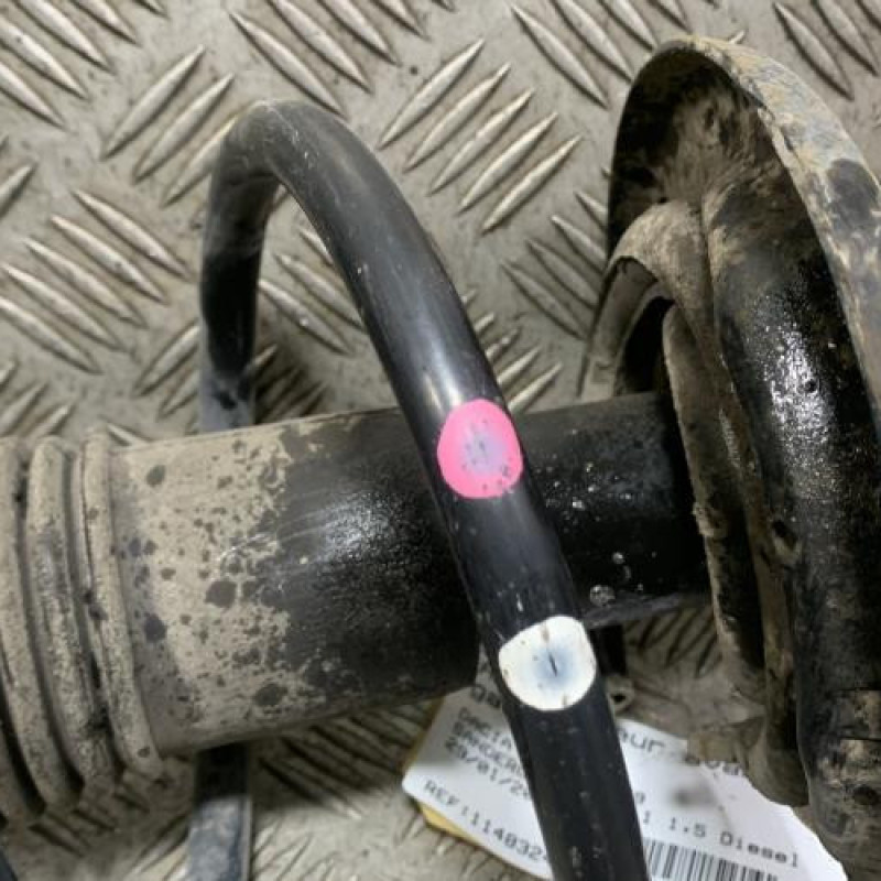 Amortisseur avant gauche DACIA SANDERO 2 Photo n°2