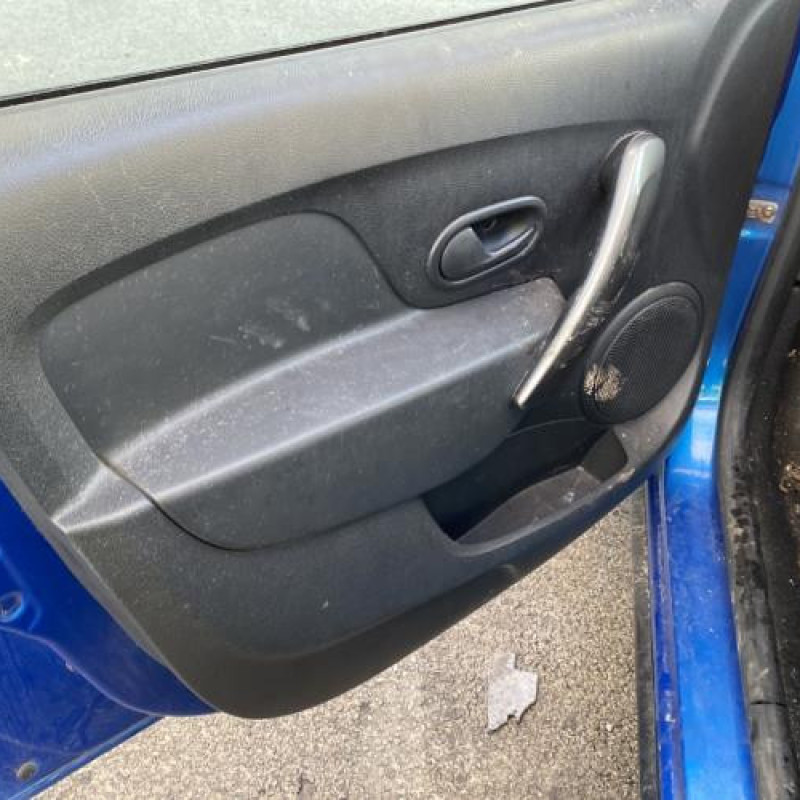 Compresseur clim DACIA SANDERO 2 Photo n°13