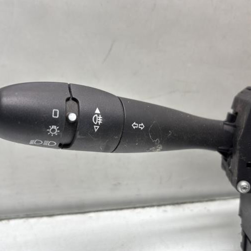 Com (Bloc Contacteur Tournant+Commodo Essuie Glace+Commodo Phare) CITROEN C3 1 Photo n°2