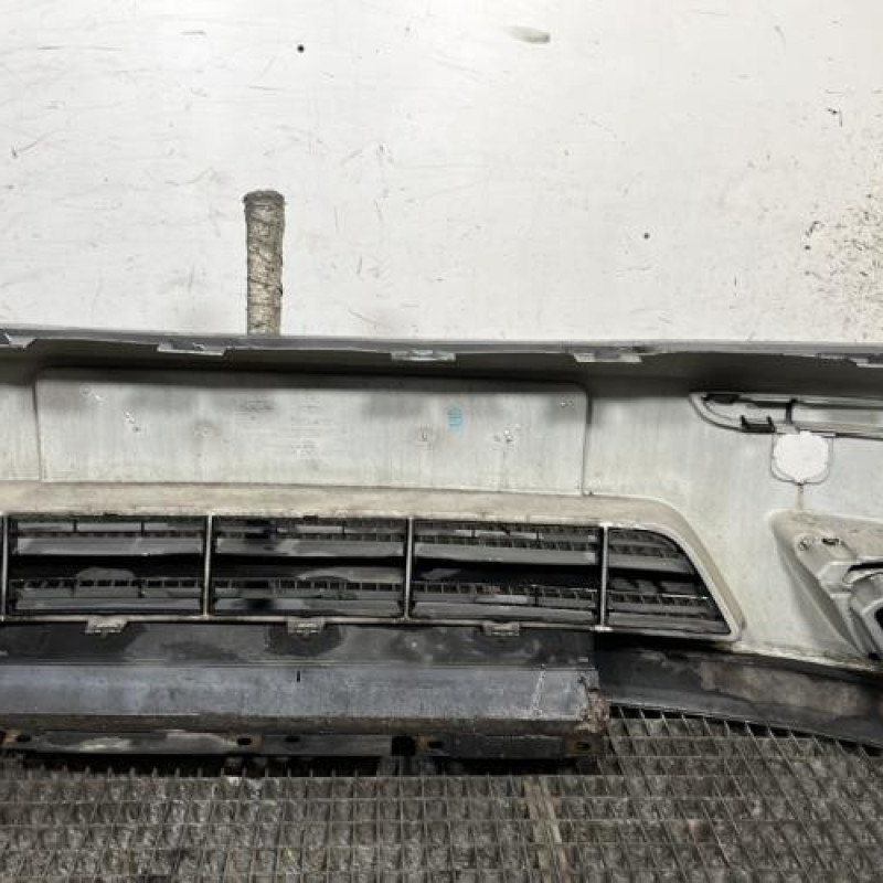 Pare choc avant FORD FOCUS 1 Photo n°5