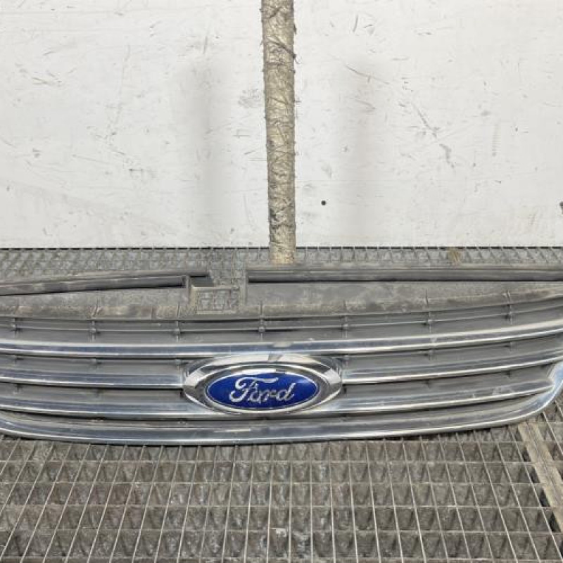 Calandre FORD MONDEO 3 Photo n°1