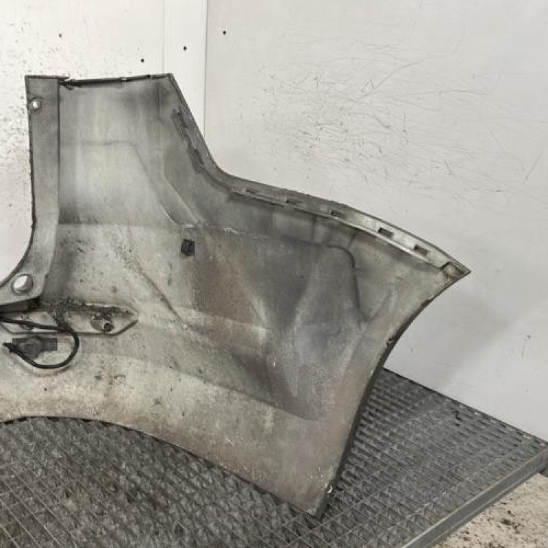 Pare choc arriere FORD MONDEO 3 Photo n°6