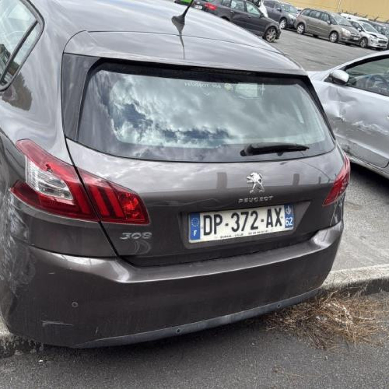 Anti brouillard droit (feux) PEUGEOT 308 2 Photo n°10