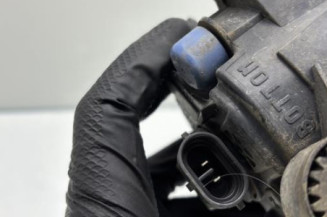 Anti brouillard gauche (feux) PEUGEOT 308 2