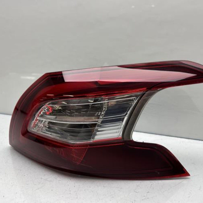 Feu arriere principal droit (feux) PEUGEOT 308 2 Photo n°2