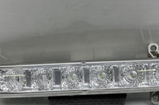 Feu diurne avant droit PEUGEOT 308 2 Photo n°1