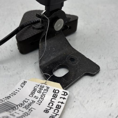 Attache ceinture avant gauche PEUGEOT 308 2