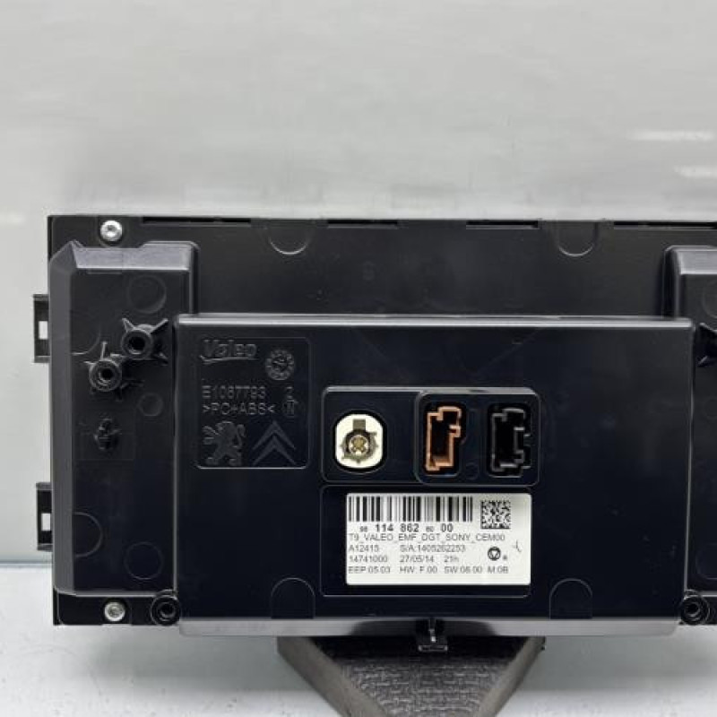 Ecran GPS PEUGEOT 308 2 Photo n°4