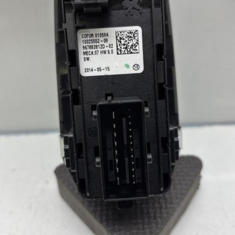 Interrupteur de leve vitre avant gauche PEUGEOT 308 2 Photo n°5