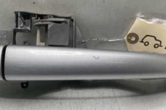 Poignee porte arriere droit PEUGEOT 5008 1 Photo n°1