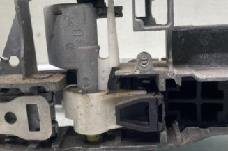 Poignee porte arriere droit PEUGEOT 5008 1