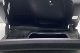 Boite a gants PEUGEOT 5008 1