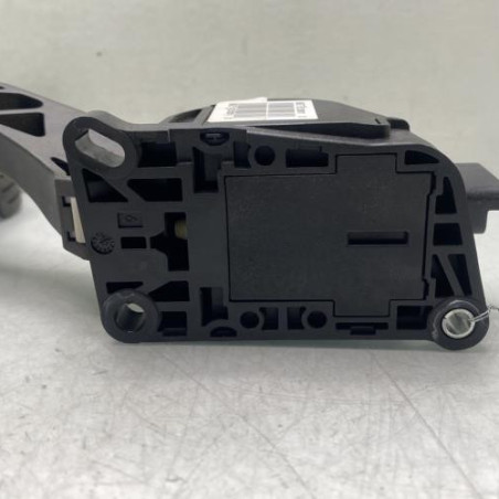 Pedale d'accelerateur PEUGEOT 5008 1