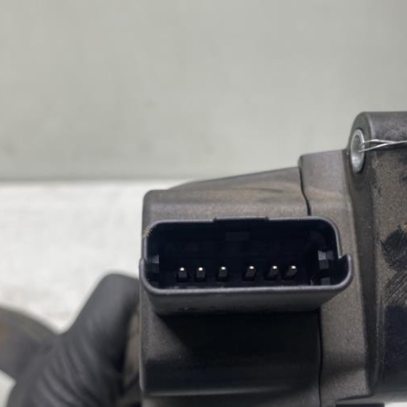 Pedale d'accelerateur PEUGEOT 5008 1 Photo n°3