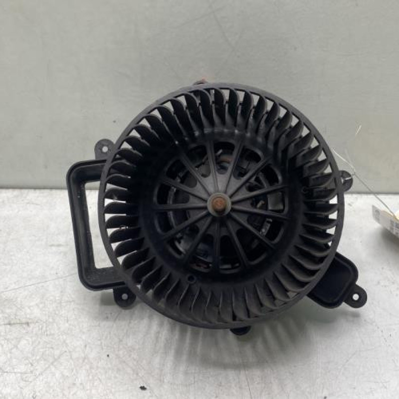 Pulseur d'air PEUGEOT 5008 1 Photo n°1