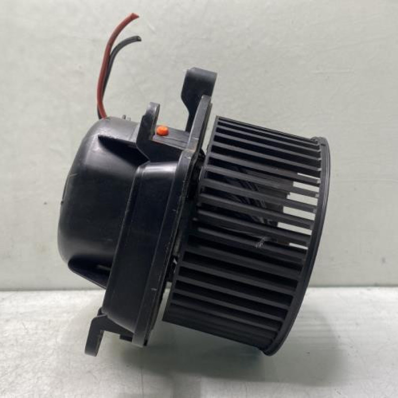 Pulseur d'air PEUGEOT 5008 1 Photo n°3